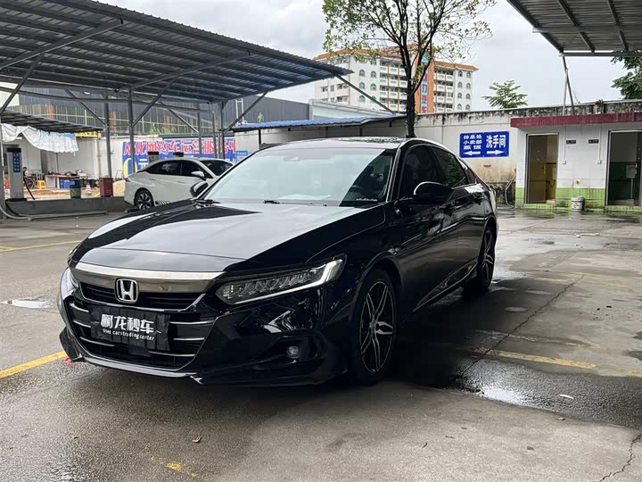 Accord 2022 260TURBO Magic Night Premium Edition
