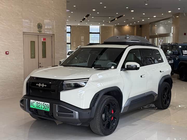 Titanium 3 2025 501KM four-wheel drive drone version
