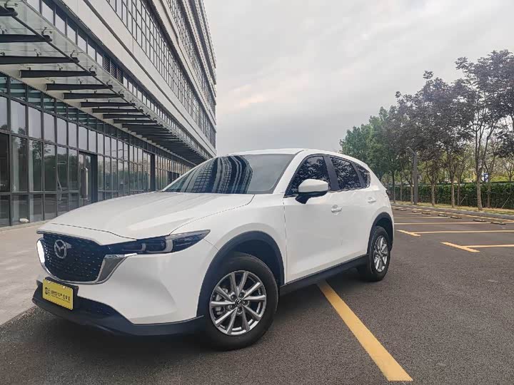 Mazda CX-5 2024 2.0L automatic two-wheel drive comfort model