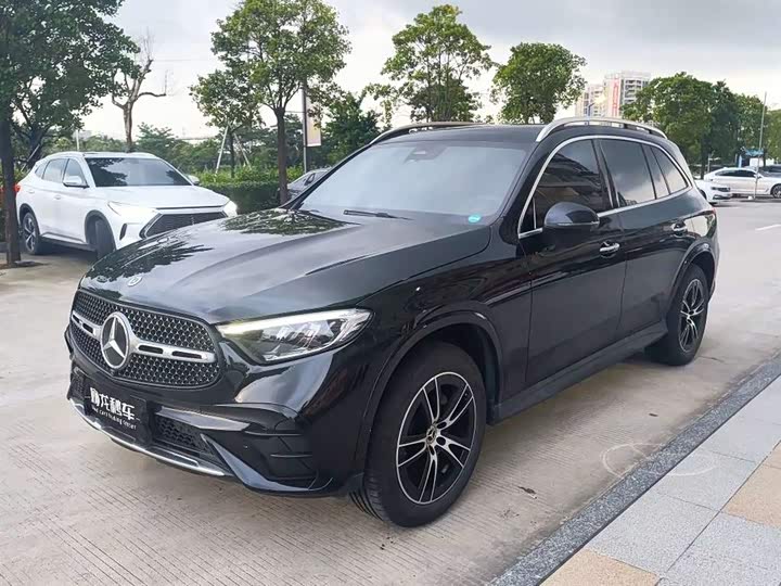 Mercedes-Benz GLC 260 L 4MATIC Luxury