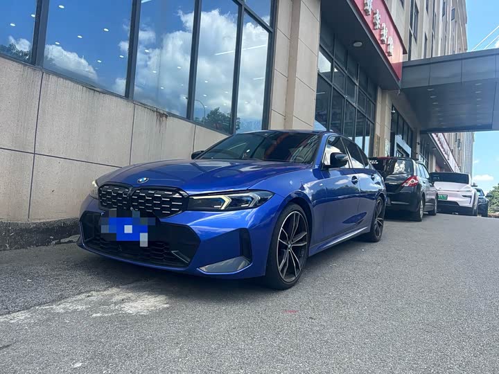BMW 3 Series 2023 330i M Sport Night Package