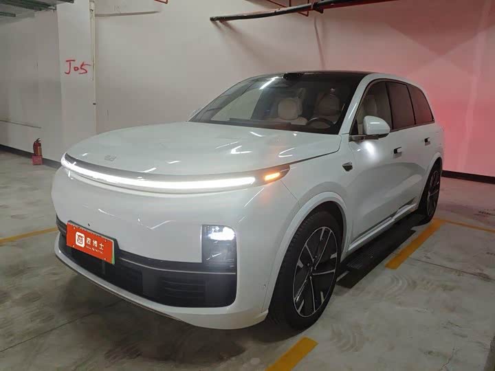 Ideal L9 2025 Ultra smart refresh version