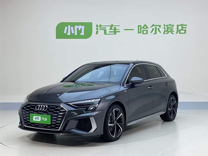 Audi A3 2022 Sportback 35 TFSI stylish and sporty
