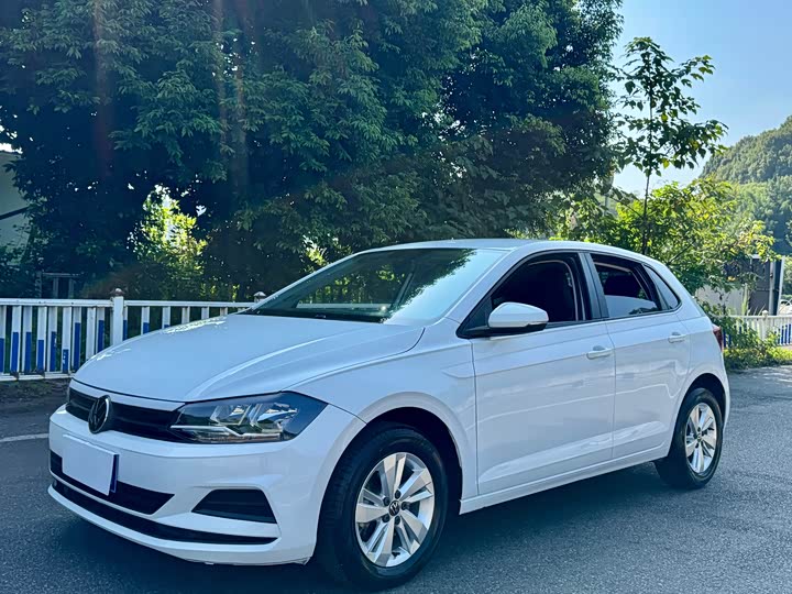 Volkswagen Polo Plus 1.5L Automatic Joyful Edition