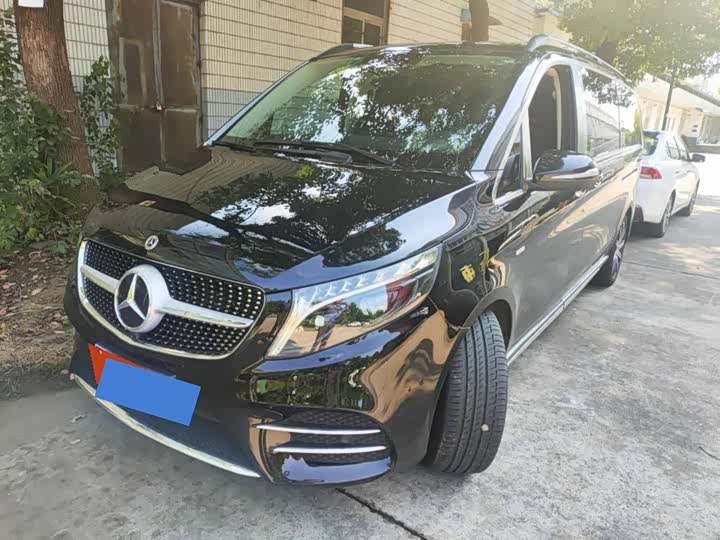 Mercedes-Benz V-Class 2022 V 260 L Long Wheelbase Luxury Edition