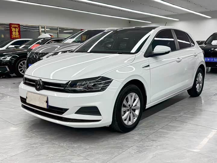 Polo 2023 facelift Plus 1.5L automatic colorful technology version