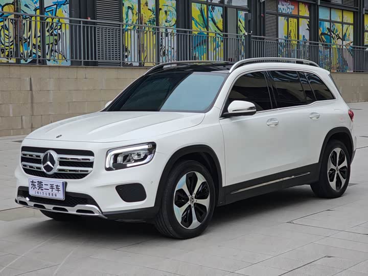 Mercedes-Benz GLB 2022 GLB 220 Fashion Model