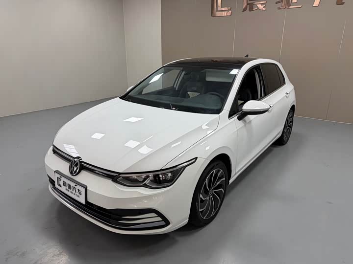 Golf 2021 200TSI DSG Pro