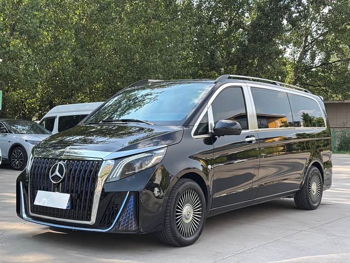 Vito 2023 2.0T Elite Edition 7 seats