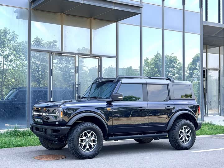 Bronco 2022 2.3T four-door Badlands American version