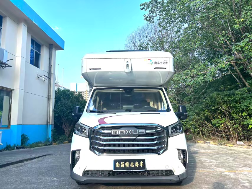 2021 Maxus Factory-Built C-Type Rear-Expandable Motorhome