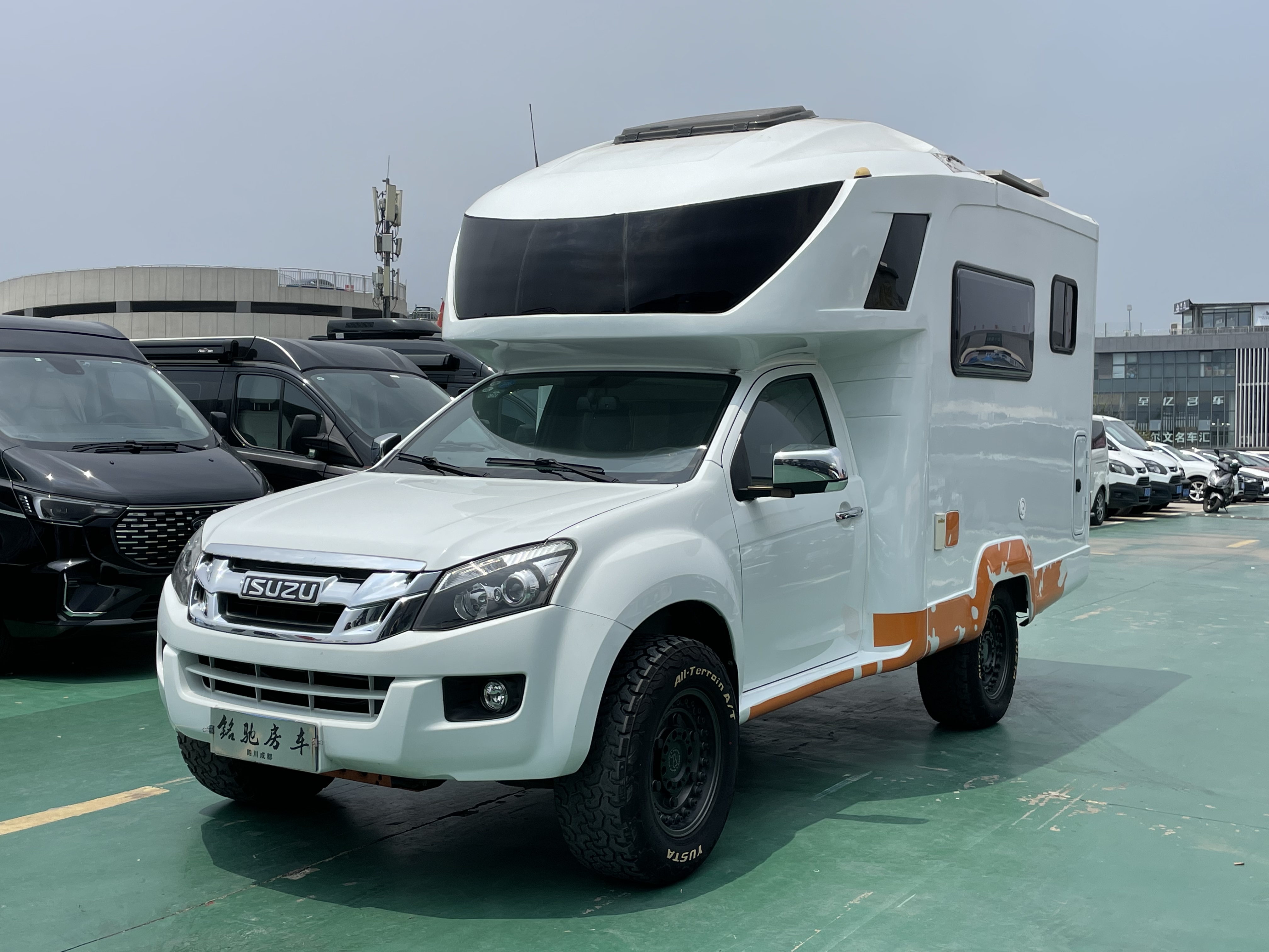 2019 Isuzu D-MAX Jiangling Snow Leopard four-wheel drive off-road RV