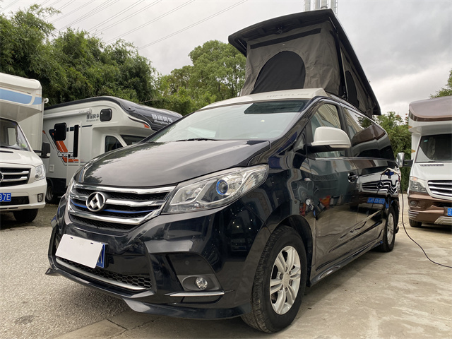 19 Maxus RG10 roof-top RV